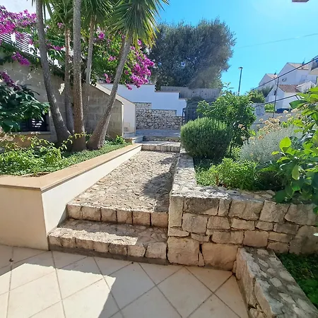 Apartamento Galovic Sutivan