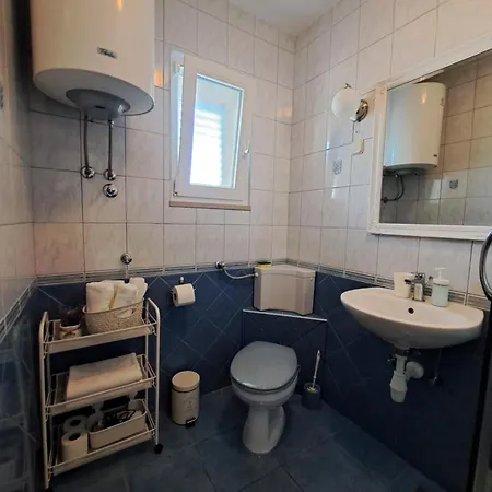 Apartament Galović *