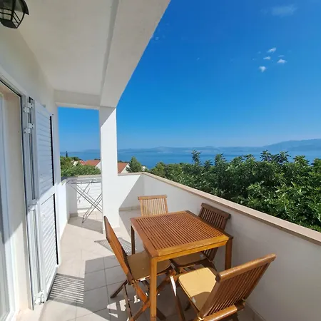 Apartment Galovic Sutivan